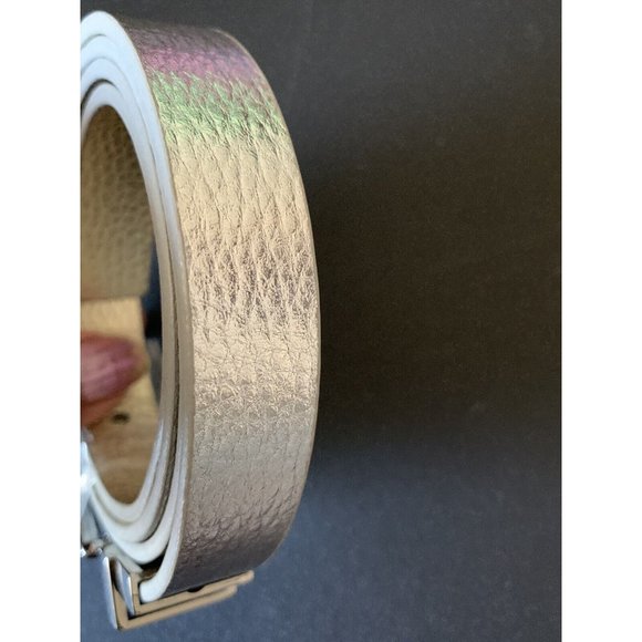 Michael Kors MK Women's M Thin Silver Metallic Belt Adjustable Faux Leather NEW - Picture 4 of 5